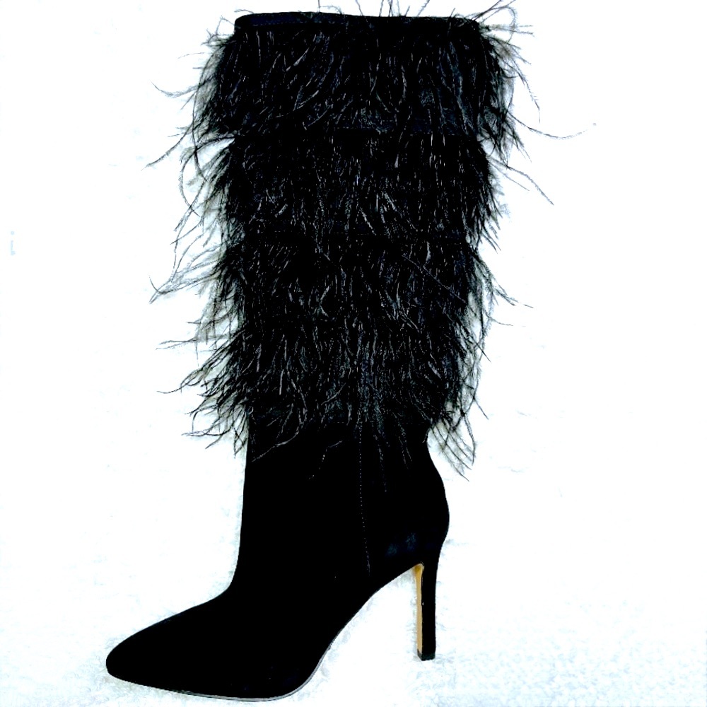 Gianni Bini Black Leather Feather Boots!